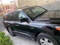 تۆیۆتا لاند کروزەر